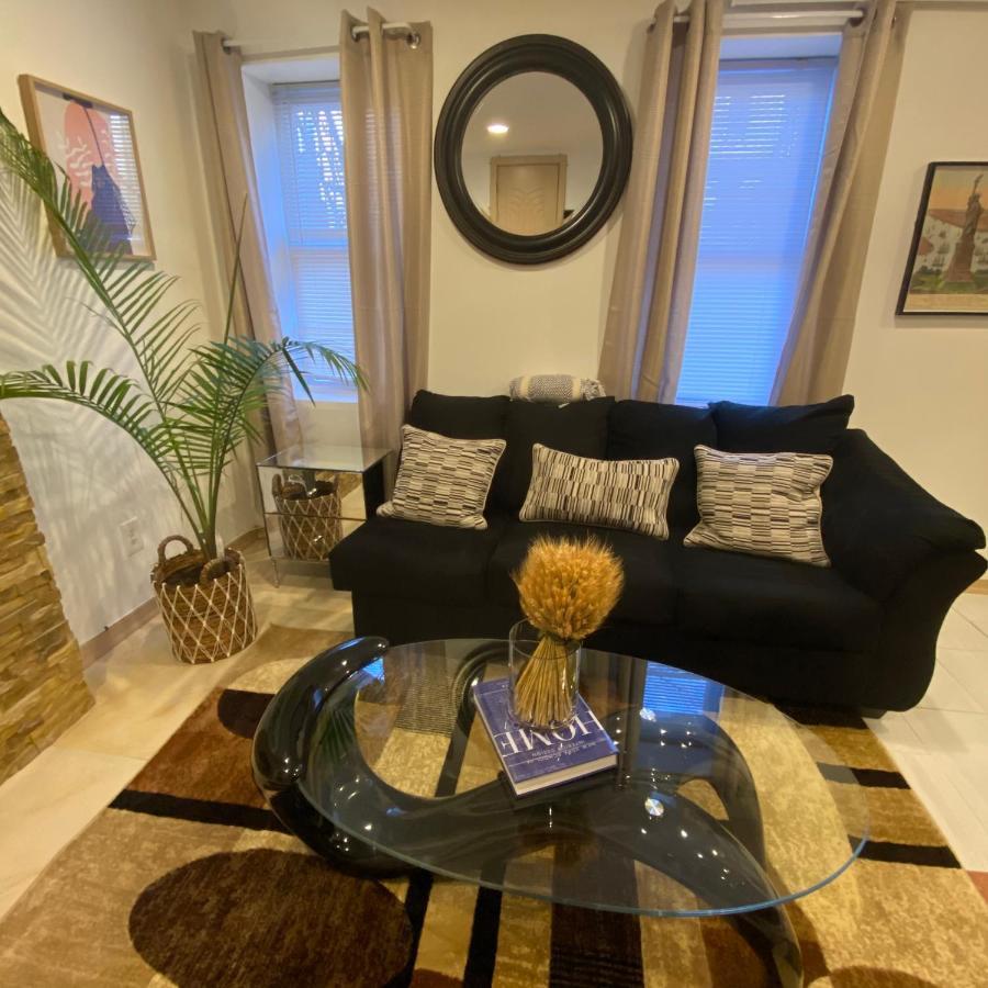 Modern Rental Brooklyn'S Hidden Gem Нью-Йорк Экстерьер фото