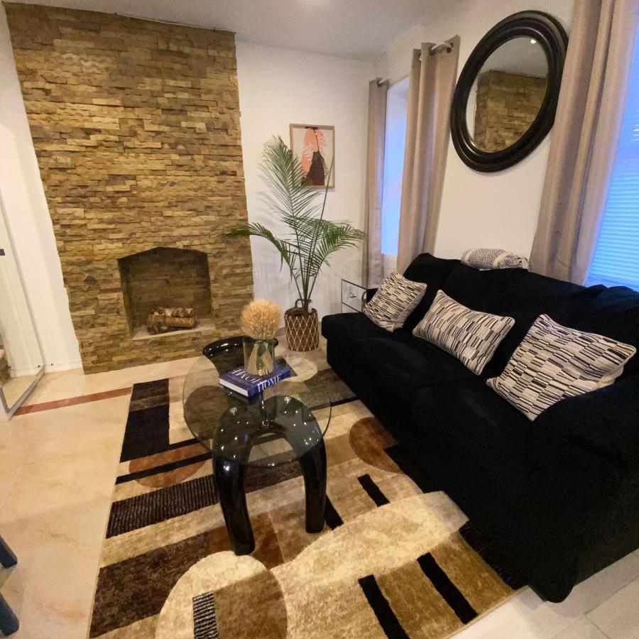 Modern Rental Brooklyn'S Hidden Gem Нью-Йорк Экстерьер фото